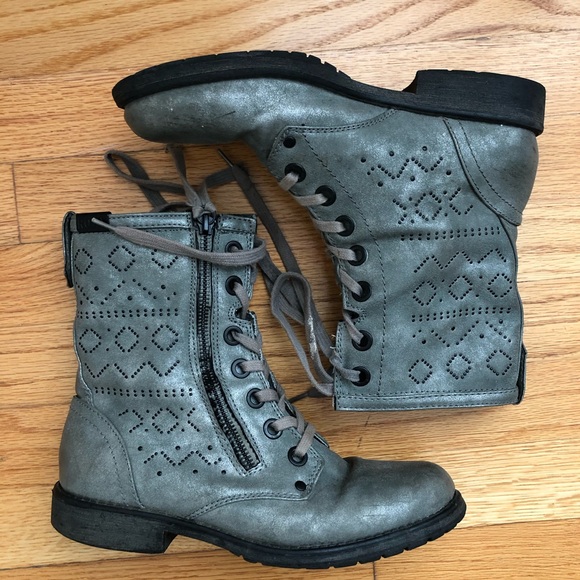 Roxy Silver Grey Lace Up Combat Moto Boots - Picture 3 of 6